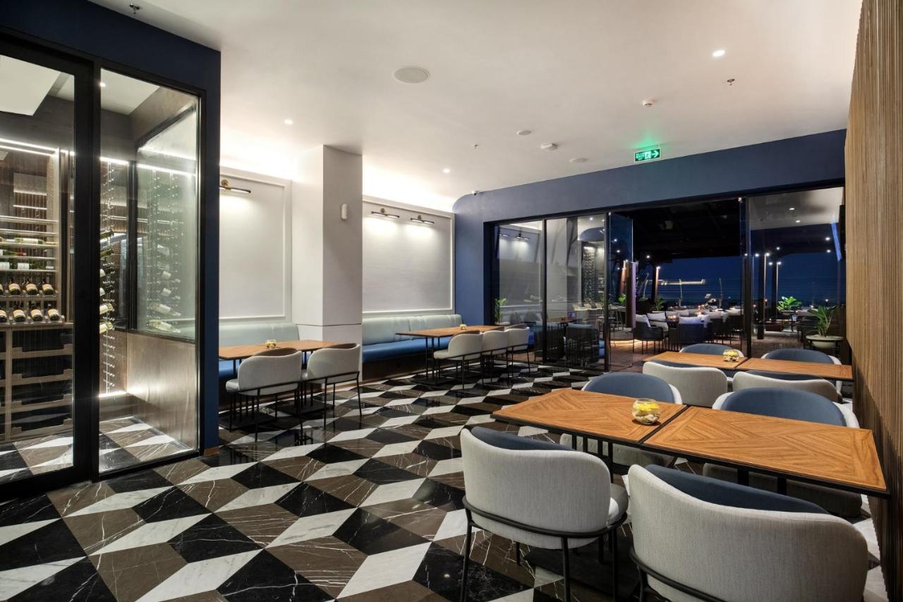 Aruss Hotel